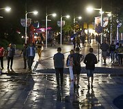 Liūtis Palangoje i&scaron;vaikė žmones i&scaron; koncerto
