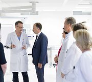 Sveikatos apsaugos ministras Aurelijus Veryga lankėsi Vilniaus universiteto ligoninės Santaros klinikose