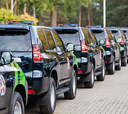 Pasieniečiams perduoti &bdquo;Toyota Land Cruiser&ldquo; visureigiai