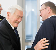 Valdas Adamkus