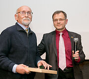 Apdovanojimų akimirka