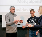 Apdovanojimų akimirka