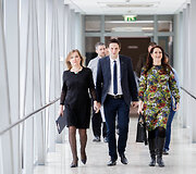 Au&scaron;ra Papirtienė, Tomas Tomilinas ir Inga Ruginienė
