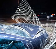 Geležinio Vilko gatvėje susidūrė taksi automobilis su &bdquo;Mercedes-Benz&ldquo; automobiliu