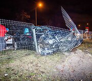 Geležinio Vilko gatvėje susidūrė taksi automobilis su &bdquo;Mercedes-Benz&ldquo; automobiliu