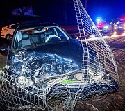 Geležinio Vilko gatvėje susidūrė taksi automobilis su &bdquo;Mercedes-Benz&ldquo; automobiliu
