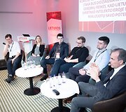 Diskusija apie dirbtinį intelektą versle