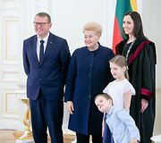 Vaiva Nevardauskienė su &scaron;eima