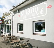 Naktį buvo suniokoti Trimitų gatvėje esančios Sinano kebabinės langai