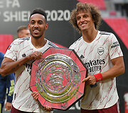 Pierre'as-Emerickas Aubameyangas ir Davidas Luizas