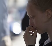 Monikos vaidmenį kino filme &bdquo;Pilis&ldquo; atliekanti Barbora Bareikytė 