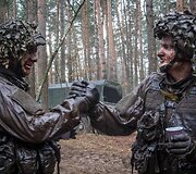 Vaidoto bataliono kariai įveikia kliūčių ruožą &ndash; Vaidotėno taką