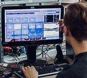 VGTU virtualios realybės skrydžio simuliatorius