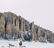 Kadras i&scaron; filmo &bdquo;Moteris, vyras ir &scaron;uo"