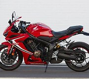 Naujasis CBR650R