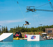 Pasaulio vandenlenčių elitas susikovė dėl &bdquo;Red Bull Wake2el&rdquo; čempiono titulo