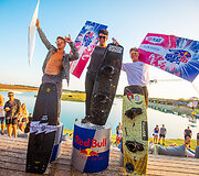 Pasaulio vandenlenčių elitas susikovė dėl &bdquo;Red Bull Wake2el&rdquo; čempiono titulo