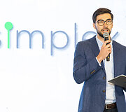 &bdquo;Simplex&ldquo; biuro atidarymo akimirka