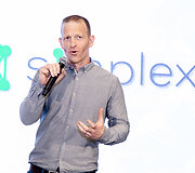 &bdquo;Simplex&ldquo; biuro atidarymo akimirka