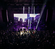 SEL koncerto Osle akimirka