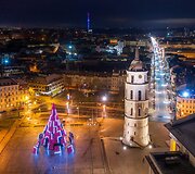 Vilniaus kalėdinė eglė i&scaron; pauk&scaron;čio skryžio 