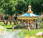 Vaizdai atima žadą: didžiausias gėlių festivalis Baltijos &scaron;alyse pasiekė žydėjimo piką 