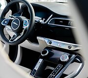 Jaguar I-PACE interjeras 