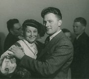 &Scaron;okiai &ndash; Laikinosios sostinės kultūrinio gyvenimo dalis. &Scaron;oka Magdalena ir Kostas Karpai. XX a. 4 de&scaron;imtmetis