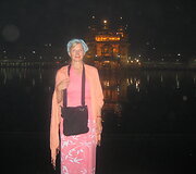 Sniegė Naku