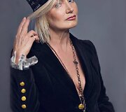 Sniegė Naku