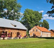 Zanavykų muziejus įsikūręs Zyplių dvaro vežiminėje