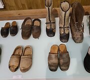Turtingas žemdirbių kra&scaron;tas turėjo visokio apavo; ne tik klumpių, dipkų, bet ir megztų i&scaron; lininio ar kanapinio siūlų
