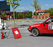 Ralyje startuos ir vien rankomis valdomi automobiliai