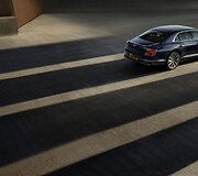 Pristatytas &bdquo;Bentley Flying Spur&ldquo;