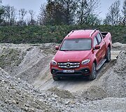 &bdquo;Mercedes-Benz&ldquo; pikapas