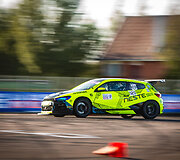 &bdquo;Dream 2 Drive Junior&ldquo; komanda 