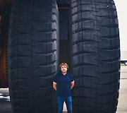 Benediktas Vanagas i&scaron;bandė &bdquo;Belaz 75710&ldquo;