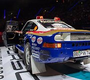 Porsche 959 pavėlavo į B Grupės ralį, bet suspėjo tapti Dakaro nugalėtoju