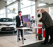 &bdquo;Toyota&ldquo; salonas Lietuvoje