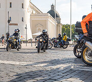 Motociklininkų ir neregių akcija &bdquo;Mane veža&ldquo;