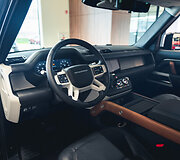 &bdquo;Land Rover Defender 90&ldquo;