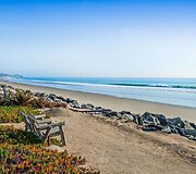 Mindy Kaling namai Malibu