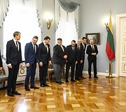 Gitanas Nausėda priima Vyriausybės narius