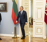 Gitanas Nausėda priima Vyriausybės narius