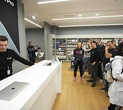 "Iphone" 11 pristatymo akimirka