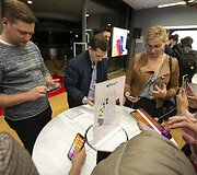 "Iphone" 11 pristatymo akimirka
