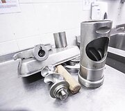 Santaros klinikų maisto tiekimo akimirka