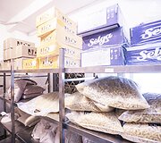 Santaros klinikų maisto tiekimo akimirka