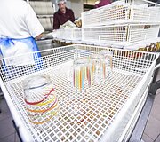 Santaros klinikų maisto tiekimo akimirka