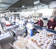 Santaros klinikų maisto tiekimo akimirka